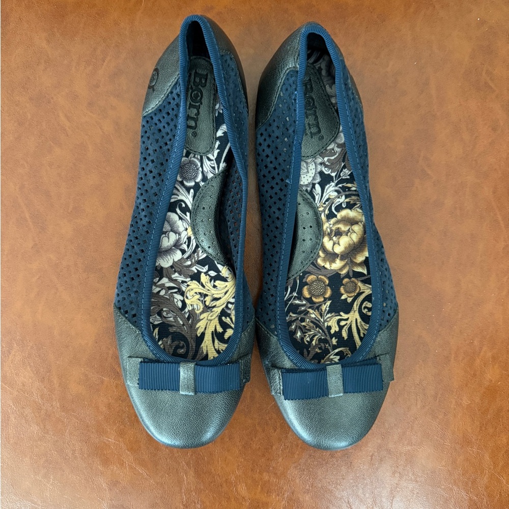 Born Mardea Slip On Ballet Flats Shoes Bronze/Metallic Leather Women's Sz 7
